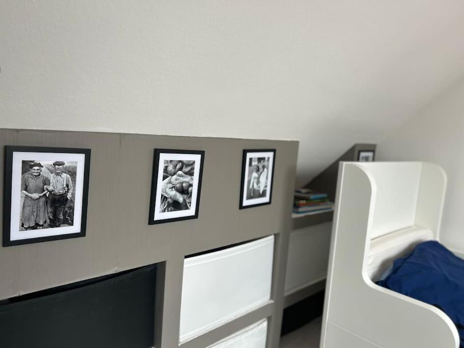 Gemuetliche Wohnung Mitten In Esens Exterior foto